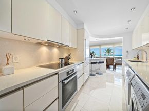 100 Sunrise Avenue 303, Palm Beach FL 33480