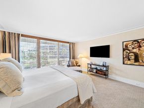 100 Sunrise Avenue 303, Palm Beach FL 33480