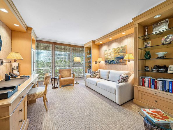 100 Sunrise Avenue 303, Palm Beach FL 33480
