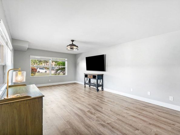 8132 Sedgewick Court 32a, Lake Clarke Shores FL 33406