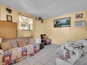 2011 NW 185th Ter, Miami Gardens FL 33056