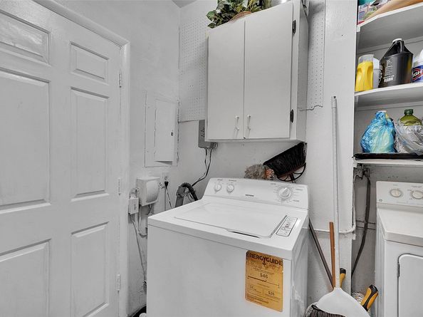 2011 NW 185th Ter, Miami Gardens FL 33056