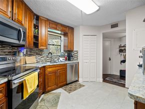 Undisclosed Address #FX-10532157, Plantation FL 33317