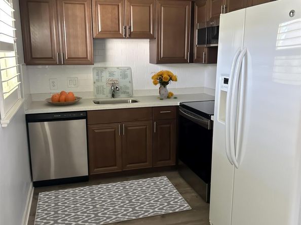 5 Valencia A, Delray Beach FL 33446