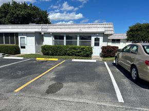 5 Valencia A, Delray Beach FL 33446