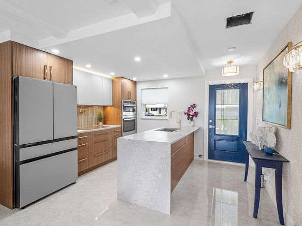 300 SW Golfview Terrace 142, Boynton Beach FL 33426