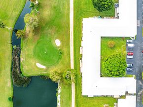 300 SW Golfview Terrace 142, Boynton Beach FL 33426