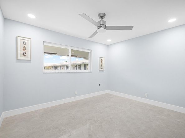 300 SW Golfview Terrace 142, Boynton Beach FL 33426