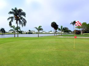 300 SW Golfview Terrace 142, Boynton Beach FL 33426