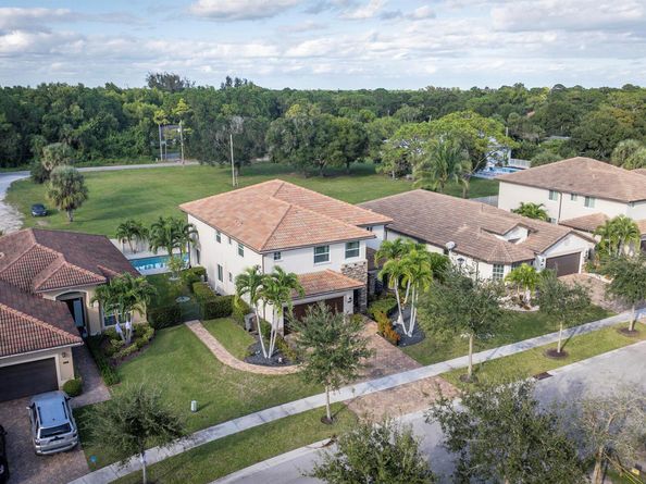 7131 Limestone Cay Road, Jupiter FL 33458