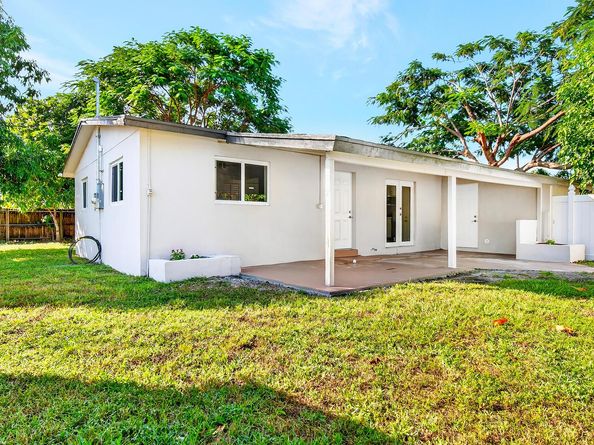 4358 Palm Ave Avenue, West Palm Beach FL 33406