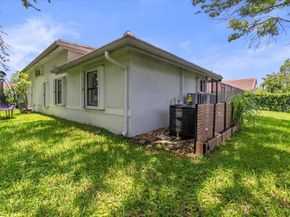 4911 NW 96th Dr, Coral Springs FL 33076