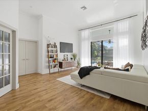 4911 NW 96th Dr, Coral Springs FL 33076