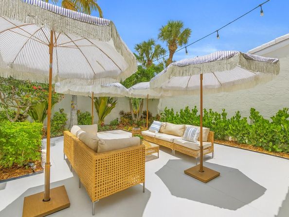 30 Selby Lane, Palm Beach Gardens FL 33418