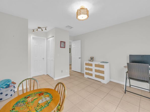 30 Selby Lane, Palm Beach Gardens FL 33418