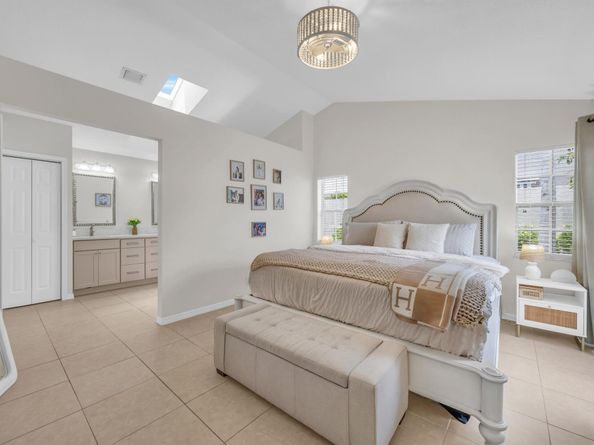 30 Selby Lane, Palm Beach Gardens FL 33418