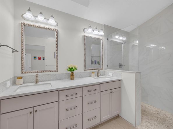 30 Selby Lane, Palm Beach Gardens FL 33418