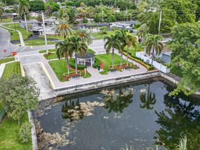 1713 W River Drive, Margate FL 33063