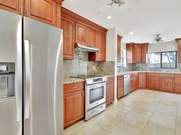 3516 Harbor Circle, Delray Beach FL 33483