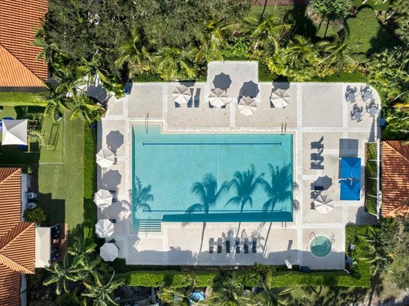1810 Gulfstream Way, West Palm Beach FL 33411