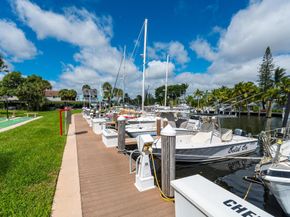 2731 NE 14th St Causeway 430, Pompano Beach FL 33062
