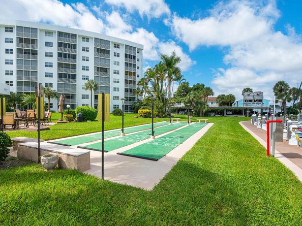 2731 NE 14th St Causeway 430, Pompano Beach FL 33062