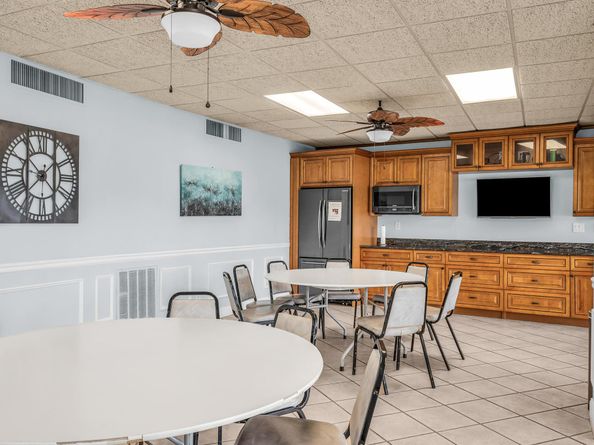 2731 NE 14th St Causeway 430, Pompano Beach FL 33062
