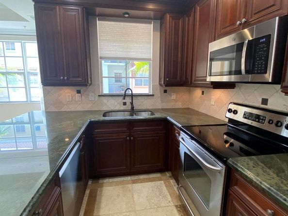 2456 San Pietro Circle, Palm Beach Gardens FL 33410