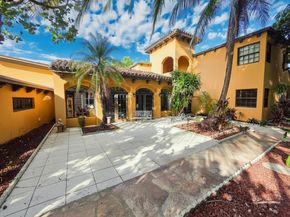4200 N Surf Road, Hollywood FL 33019