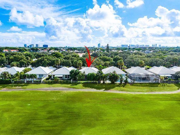 1115 Gator Trail, West Palm Beach FL 33409