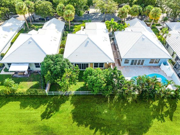 1115 Gator Trail, West Palm Beach FL 33409