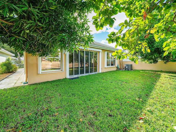 1115 Gator Trail, West Palm Beach FL 33409