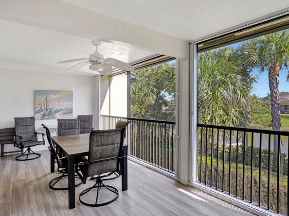 4040 Crystal Lake Dr 202, Deerfield Beach FL 33064