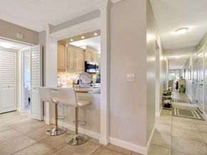 4040 Crystal Lake Dr 202, Deerfield Beach FL 33064