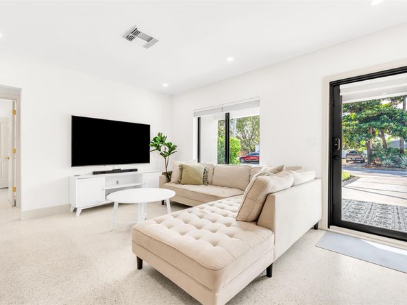 1604 NE 16th Ave, Fort Lauderdale FL 33305