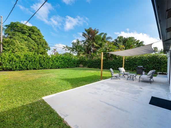 1604 NE 16th Ave, Fort Lauderdale FL 33305