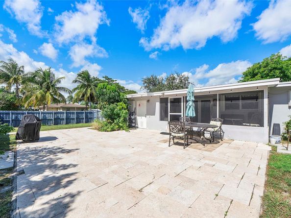 1130 NW 42nd Ct, Oakland Park FL 33309