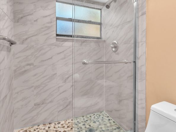 7750 W Mcnab Rd 202, Tamarac FL 33321