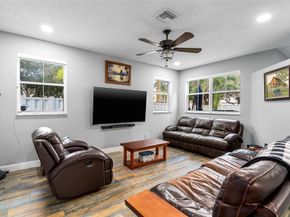 7515 NW 3rd St, Plantation FL 33317