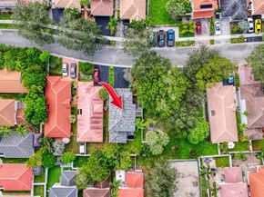 7515 NW 3rd St, Plantation FL 33317