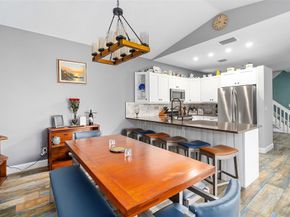 7515 NW 3rd St, Plantation FL 33317