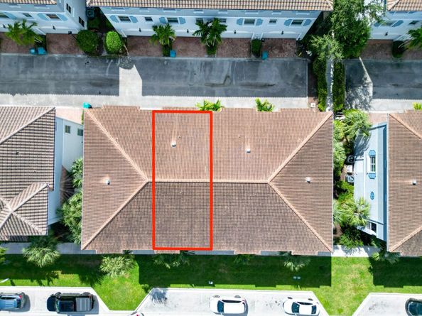 1247 Via De Fossi, Boynton Beach FL 33426