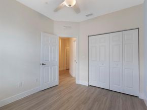 1247 Via De Fossi, Boynton Beach FL 33426
