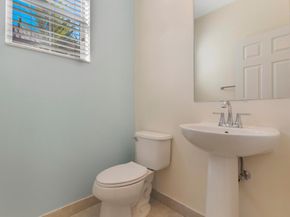 1247 Via De Fossi, Boynton Beach FL 33426