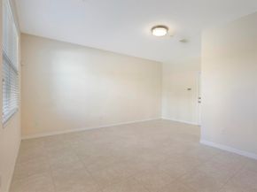 1247 Via De Fossi, Boynton Beach FL 33426