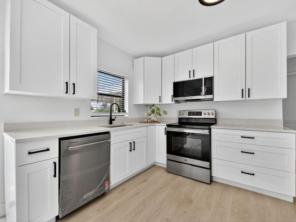 115 N 11th St, Lantana FL 33462