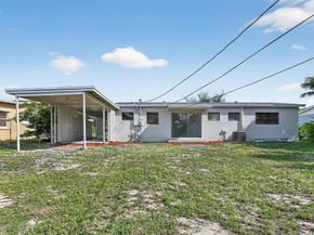115 N 11th St, Lantana FL 33462