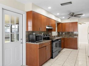 8630 NW 24th Ct, Sunrise FL 33322