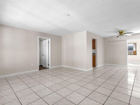 8630 NW 24th Ct, Sunrise FL 33322