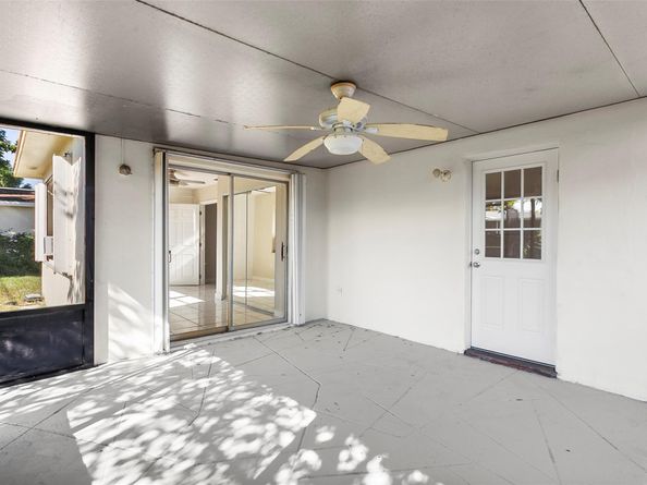 8630 NW 24th Ct, Sunrise FL 33322